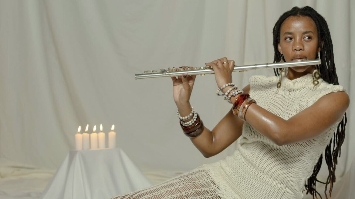 A Flute, A Gallery, A Night Worth Keeping